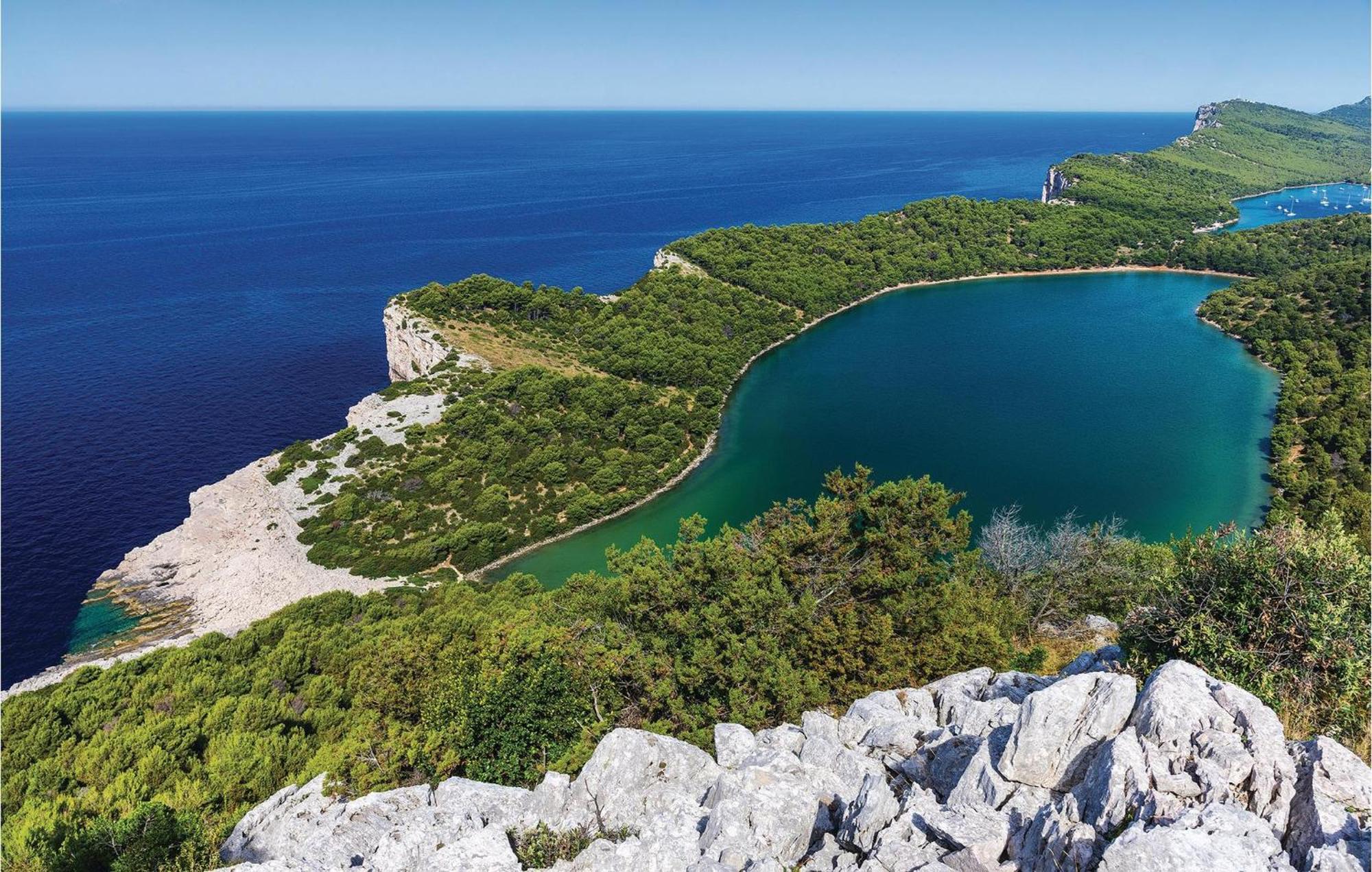 Amazing Home In Kornati With House Sea View Vrulje  Kültér fotó